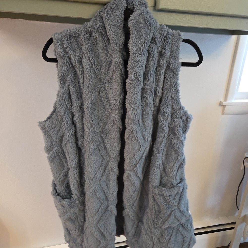 Koolaburra Gray Textured Vest